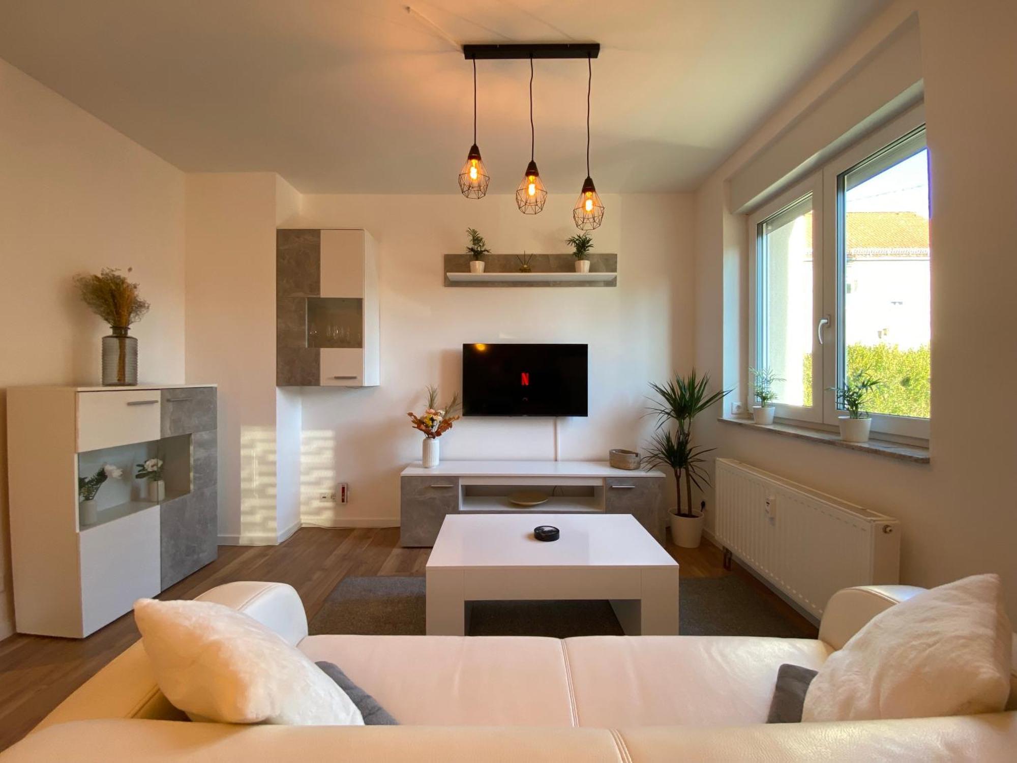Hochwertige Ferienwohnung Mit 7Qm Balkon, Netflix, Kaffeeautomat, Rainshower Bad Zwickau Zewnętrze zdjęcie